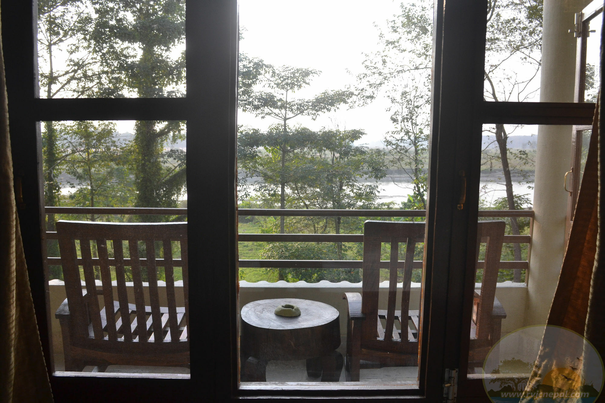 River View Jungle Camp ソーラハ エクステリア 写真